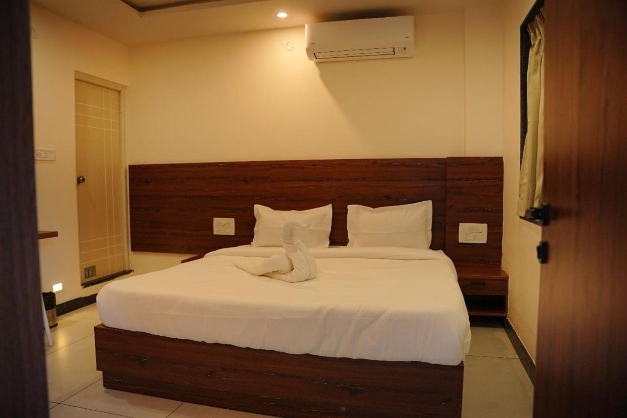 Super Townhouse Shivamogga Formerly Karthik Bhavan Eksteriør bilde