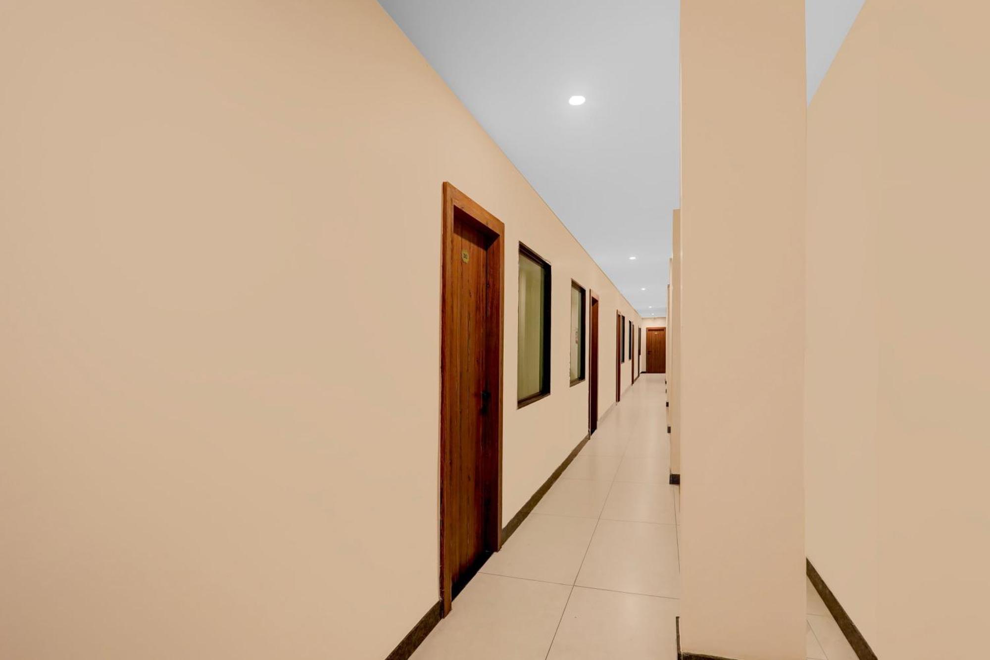 Super Townhouse Shivamogga Formerly Karthik Bhavan Eksteriør bilde